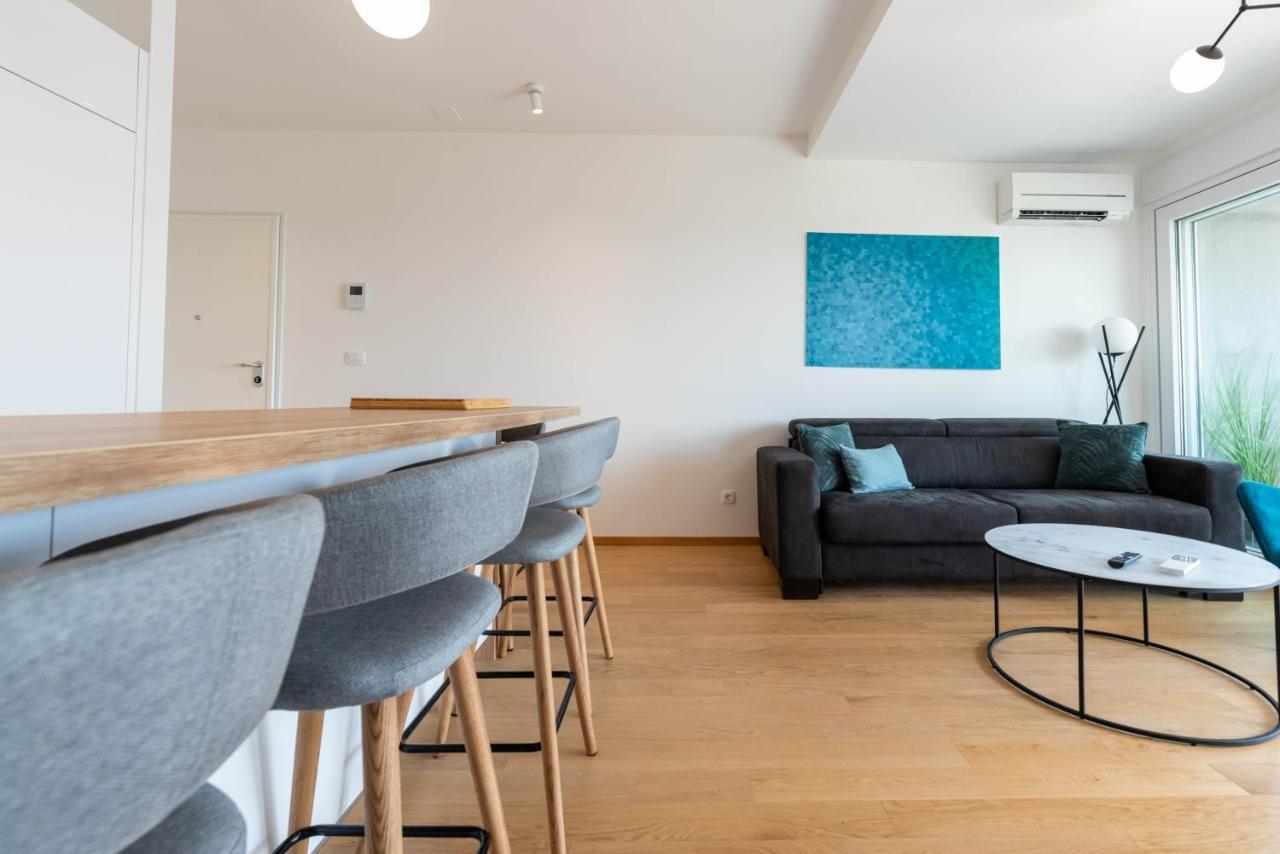 Dalmatia Apartment Znjan Split Exteriör bild